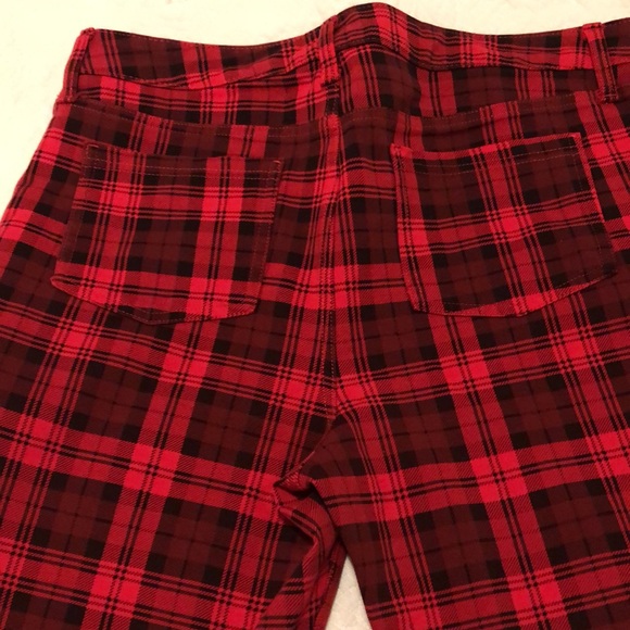 Time and Tru size 16 skinny ankle pant. Red/burgundy/black plaid. - Picture 2 of 5